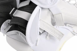 Bauer Vapor Hyperlite2 Senior Goalie Catcher -Bauer Sale Store 1061626 BTH23 GOAL STICKS ELITE SR MTOBLACK catalog front a2a37b85 c163 4f5a a5d2 795de70021e9