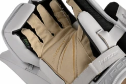 Bauer Vapor Hyperlite2 Senior Goalie Blocker -Bauer Sale Store 1061626 BTH23 GOAL STICKS ELITE SR MTOBLACK catalog front f9360524 3541 4121 a039 f3dc8a763956