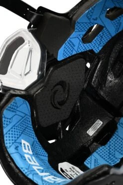 Bauer Re-Akt 65 Combo Hockey Helmet 6 Bauer Re-Akt 65 Combo Hockey Helmet -Bauer Sale Store Bauer Hyperlite 2 Helmet 8 1080x1350 487fecd4 6ae4 4067 951f 976fa124f0af