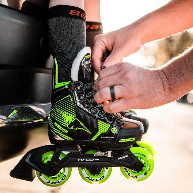 Bauer Mission Lil' Ripper Adjustable Junior Roller Skates 4 Bauer Mission Lil' Ripper Adjustable Junior Roller Skates - Image 4